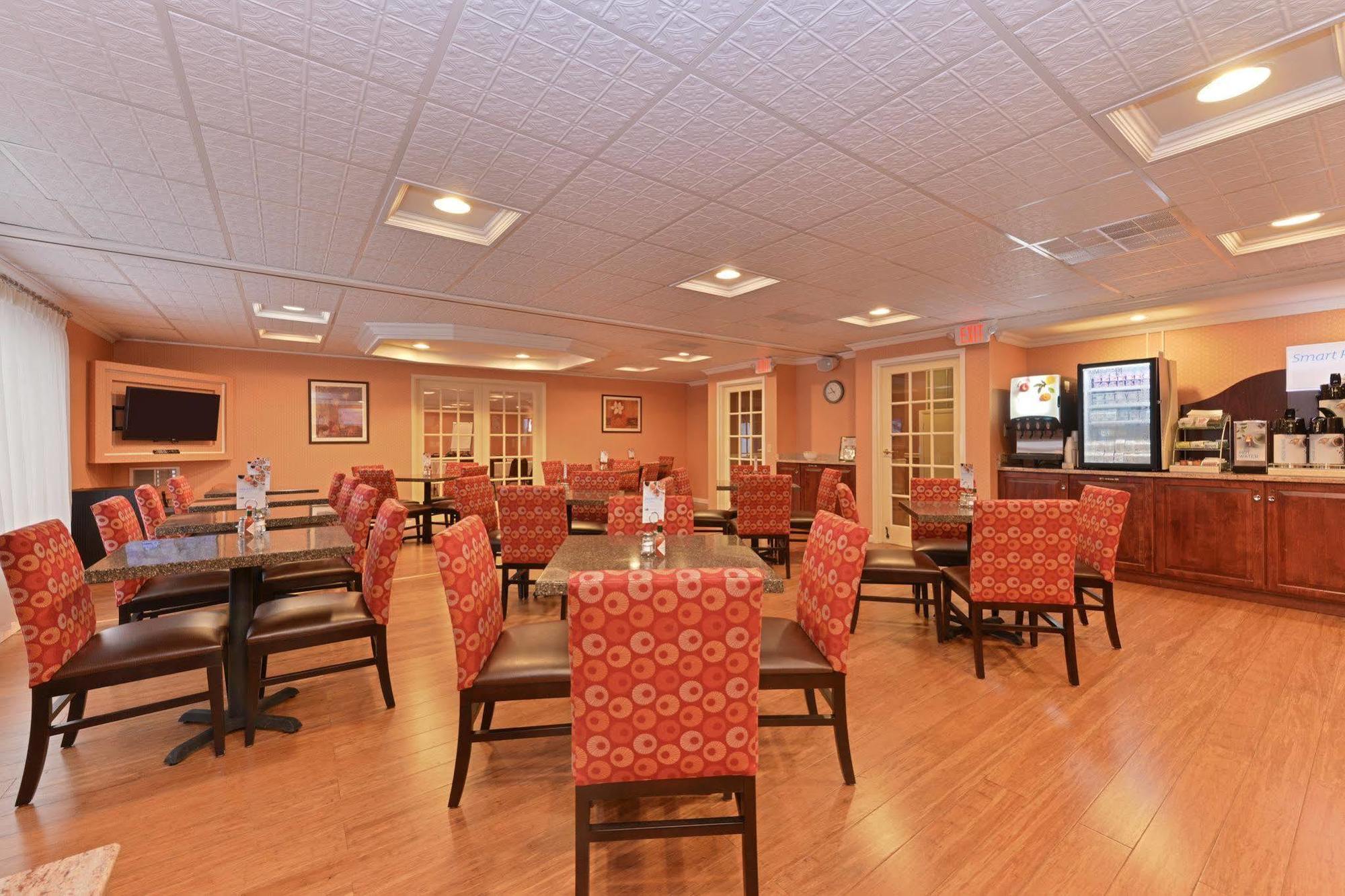 Holiday Inn Express Harrisburg Sw - Mechanicsburg By Ihg Exterior foto